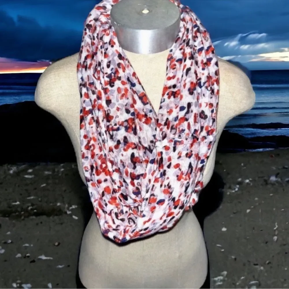 LOFT Outlet Scarf Infinity 100% Rayon Leopard Print Lightweight 🎉Host Pick 🎉